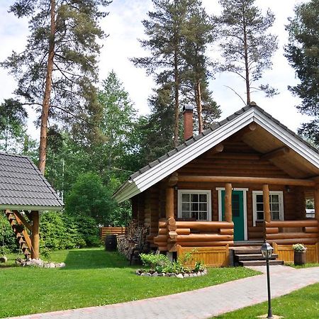 Koru Cottage Laagri Exterior photo